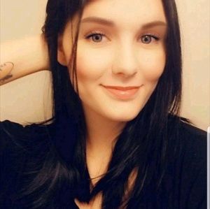 Meet your Posher, Faith